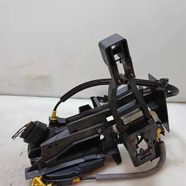 Serratura porta posteriore sinistra Serr.sic.bambiente post+ril.el