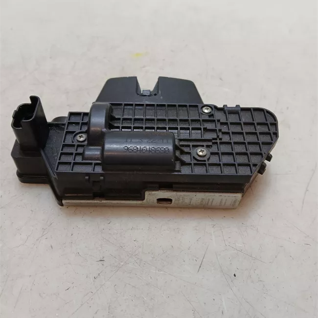 Serratura portello posteriore