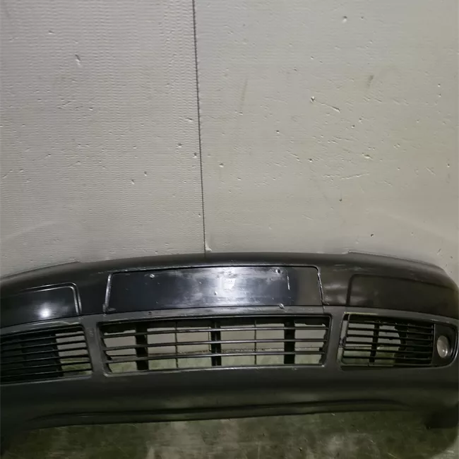 Paraurti anteriore Grigio