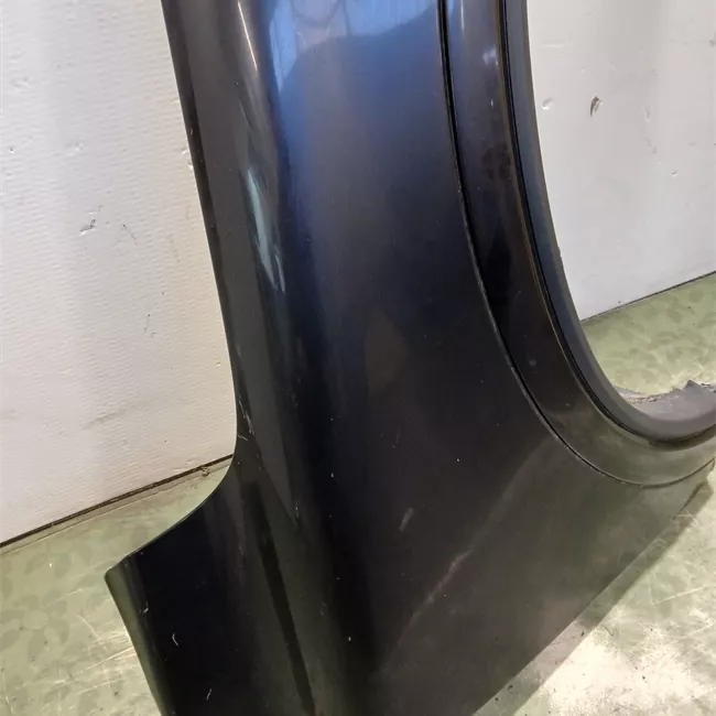 Parafango anteriore destro