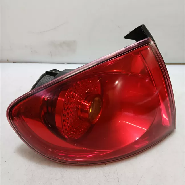 Fanale posteriore sinistro Nero