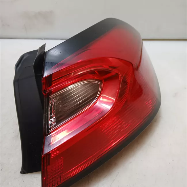 Fanale posteriore parte esterno destro