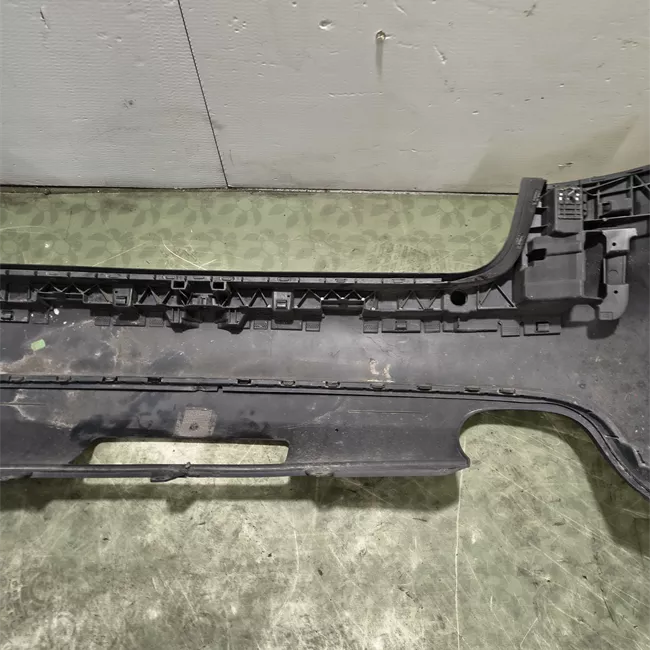 Paraurti posteriore primer