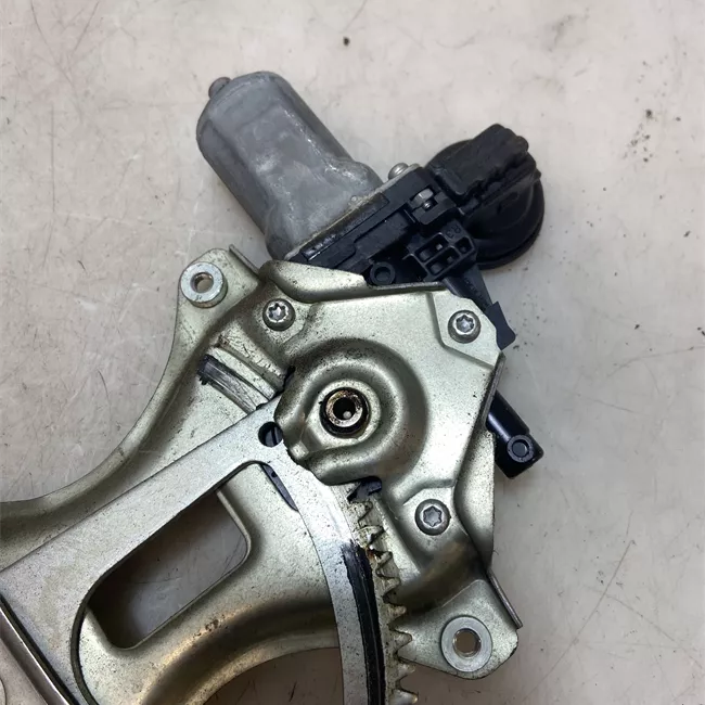 Alzacristallo elettrico porta posteriore sinistro