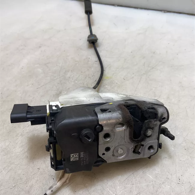 Serratura porta anteriore destra