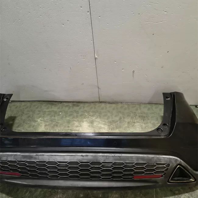 Paraurti posteriore Comfort nero