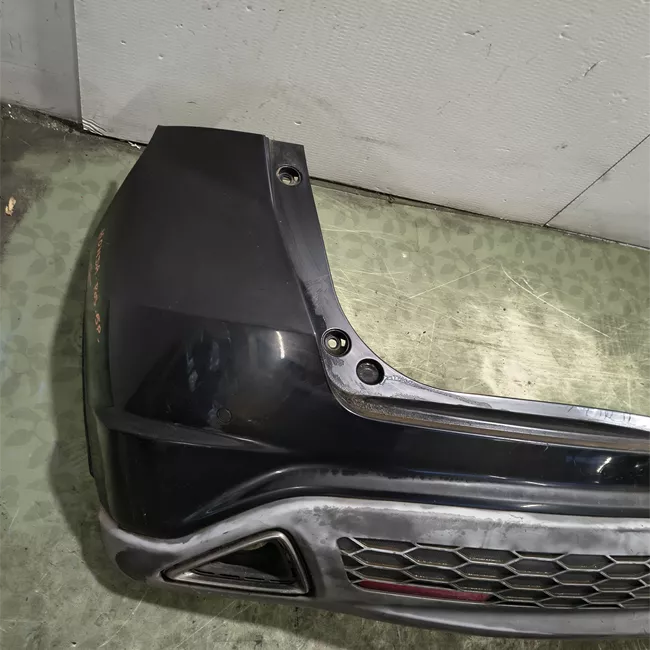 Paraurti posteriore Comfort nero