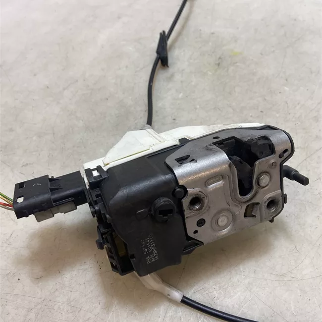 Serratura porta anteriore destra