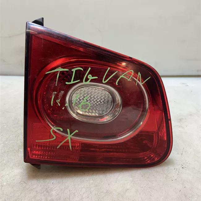 Fanale posteriore parte interno sinistro