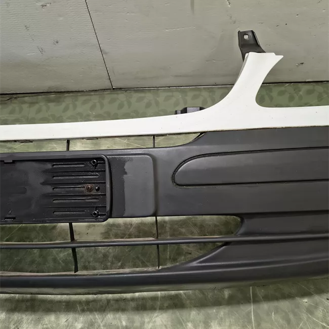 Paraurti anteriore antracite