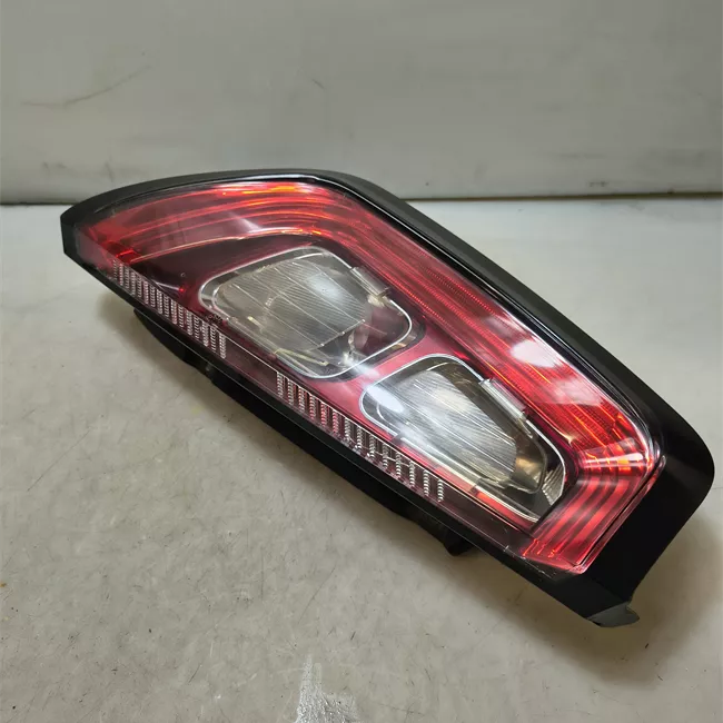 Fanale posteriore sinistro Active, Dynamic, Emotion