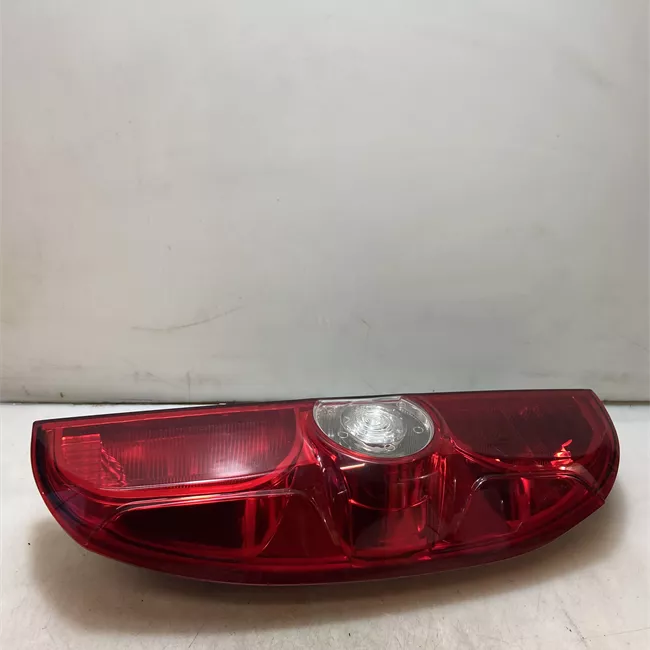 Fanale posteriore sinistro