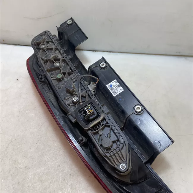 Fanale posteriore sinistro