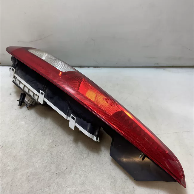 Fanale posteriore destro