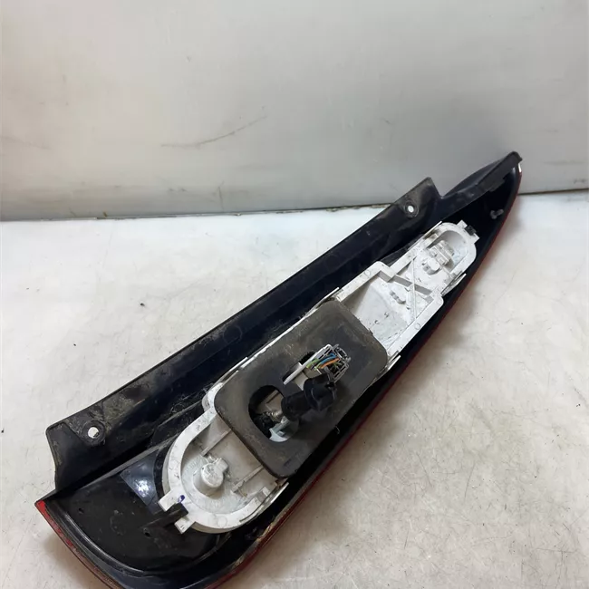 Fanale posteriore sinistro