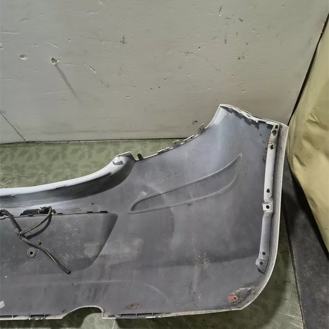 Paraurti posteriore primer