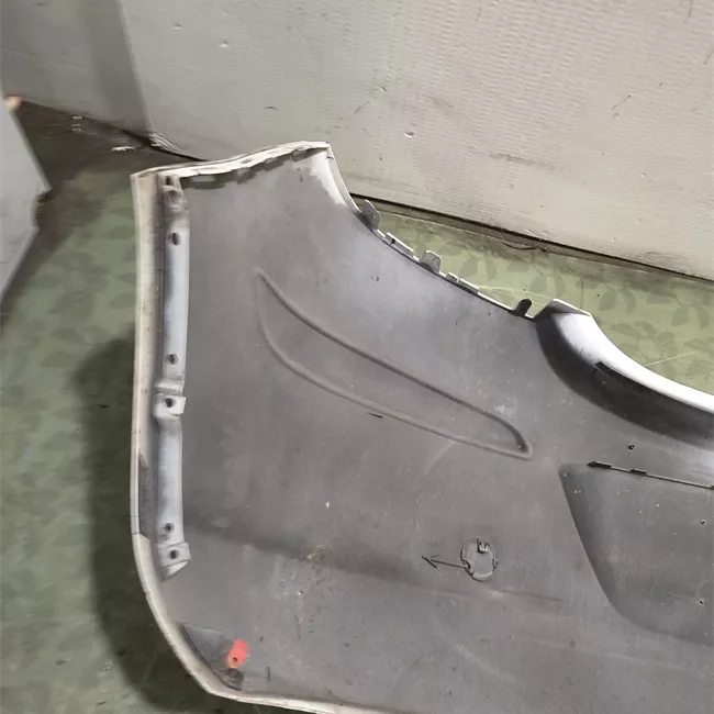 Paraurti posteriore primer