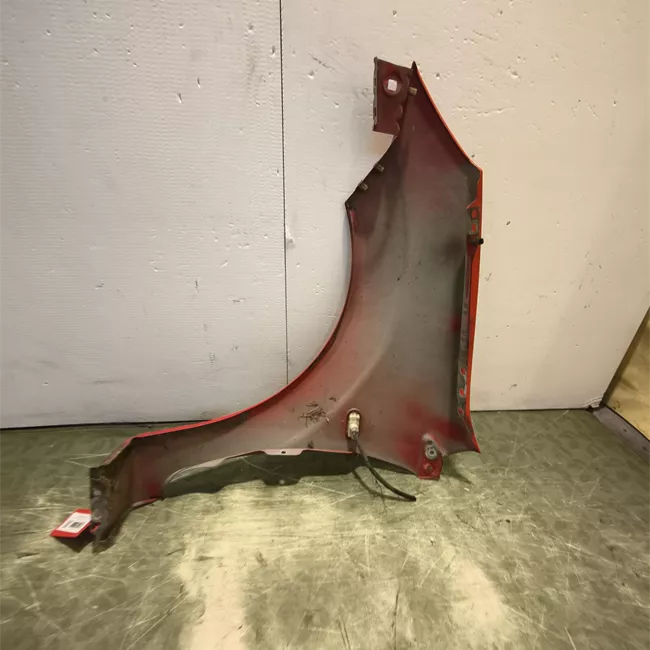 Parafango anteriore destro