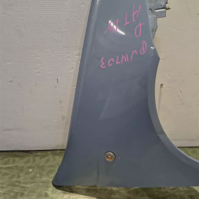 Parafango anteriore destro