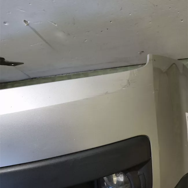 Paraurti anteriore Verniciato Nero