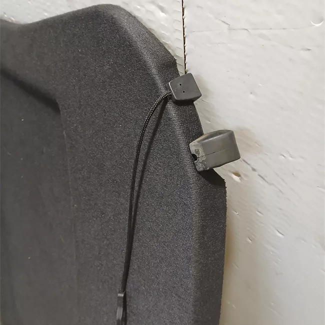 Ripiano cappelliera nero