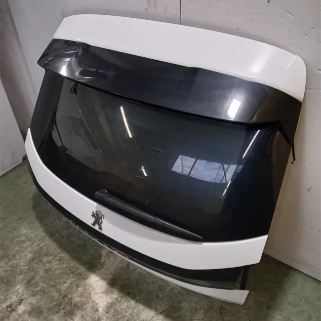 Portello posteriore spoiler