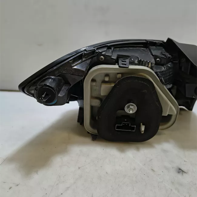 Fanale posteriore destro