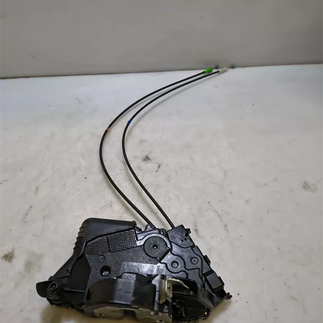 Serratura porta anteriore destra con telecomando