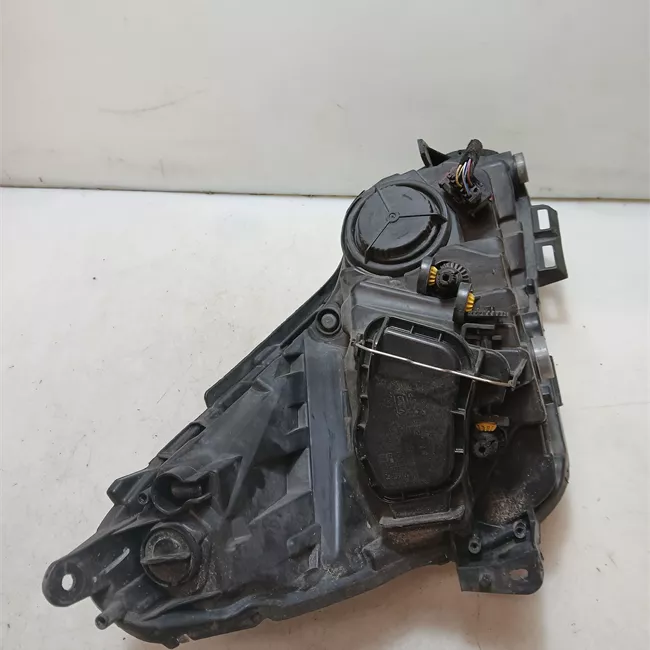 Proiettore sinistro cromo