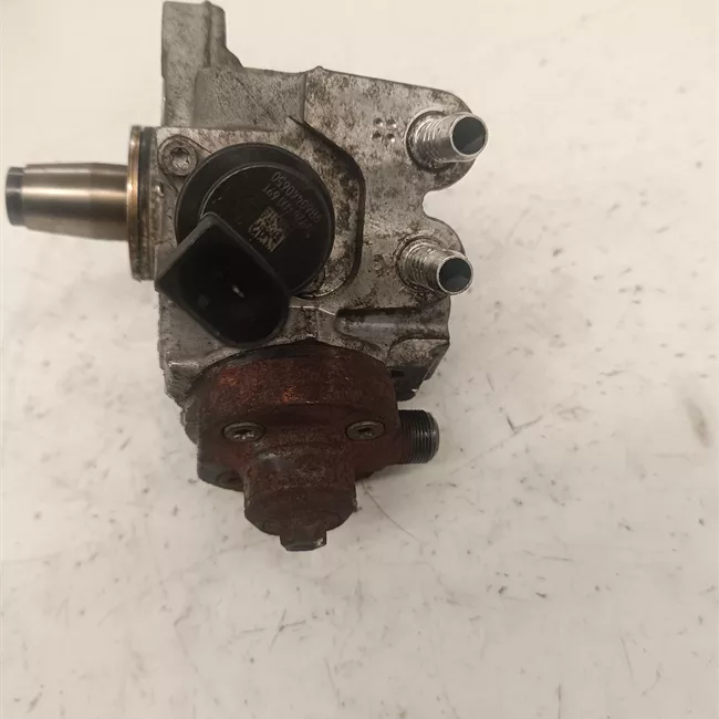 Pompa iniezione rotazionale