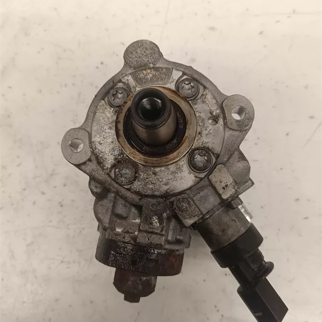 Pompa iniezione rotazionale