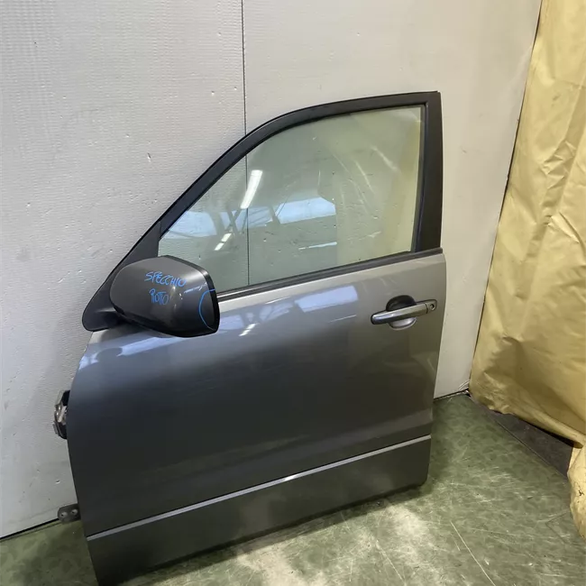 Porta anteriore sinistra