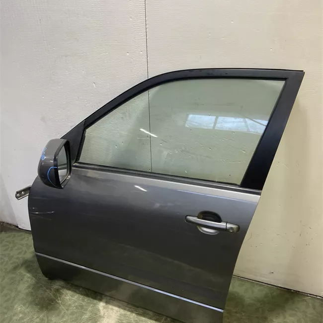 Porta anteriore sinistra