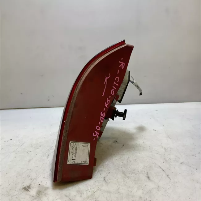 Fanale posteriore sinistro