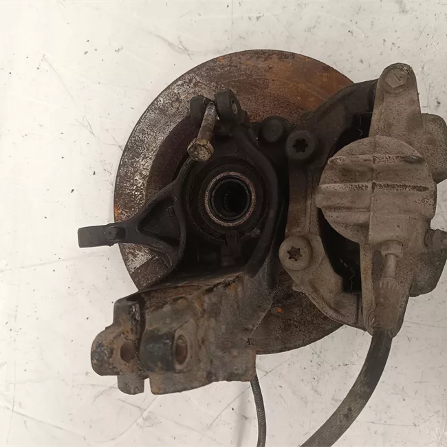 Montante anteriore destro