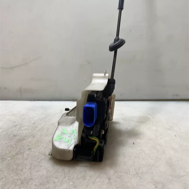 Serratura porta anteriore destra