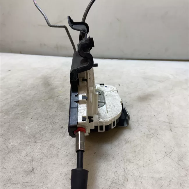 Serratura porta posteriore sinistra