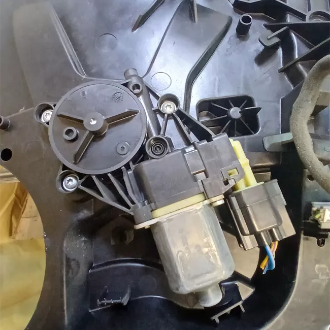 Alzacristallo elettrico porta anteriore sinistro elettrico