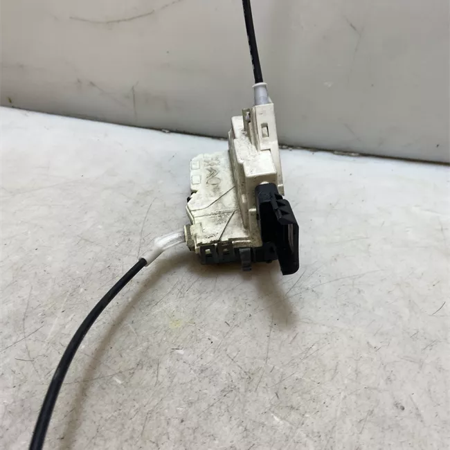 Serratura porta anteriore destra Superbloccaggio