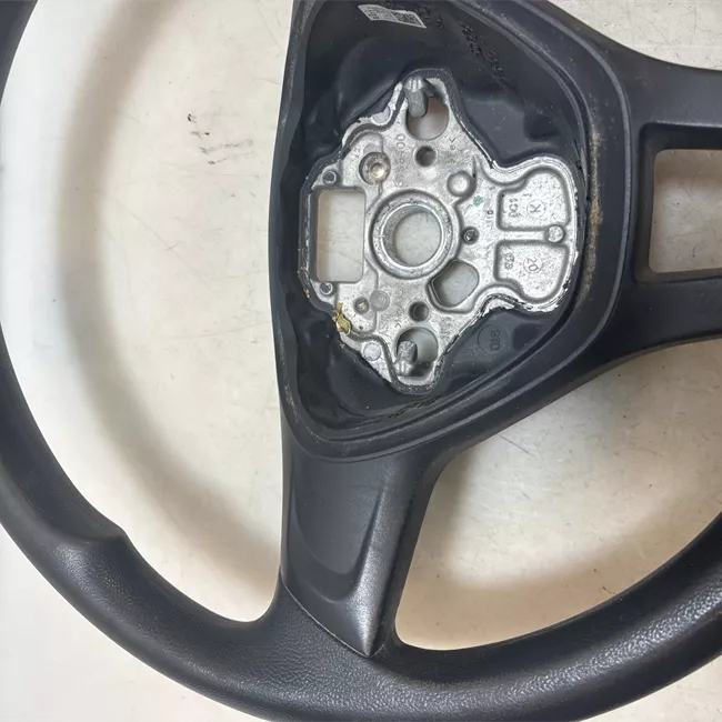 Volante nero titanio