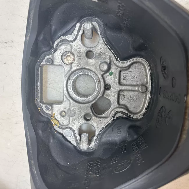 Volante nero titanio