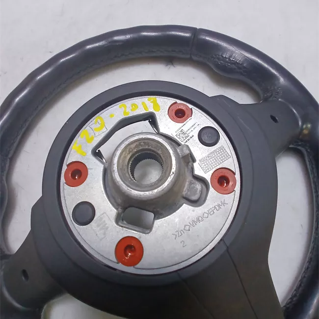 Volante M sport cuoio