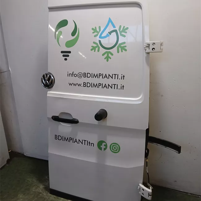 Porta carico posteriore a battente destra Lamierata