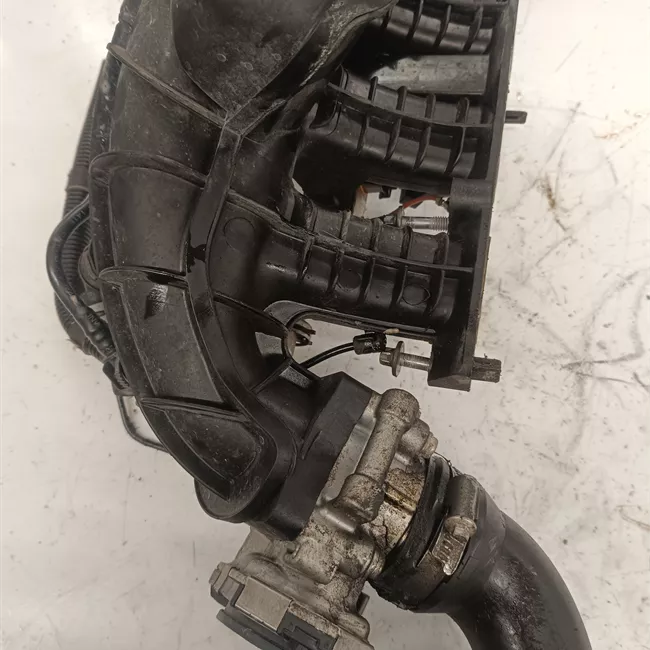 Collettore aspirazione con corpo farfallato, distribuzionecarb