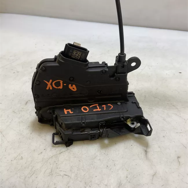 Serratura porta anteriore destra