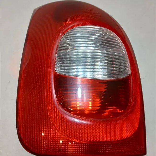 Fanale posteriore sinistro