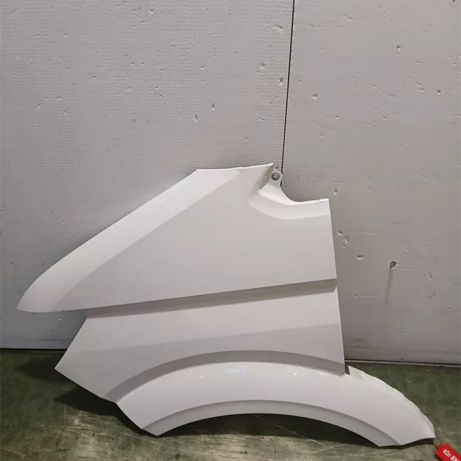 Parafango anteriore sinistro