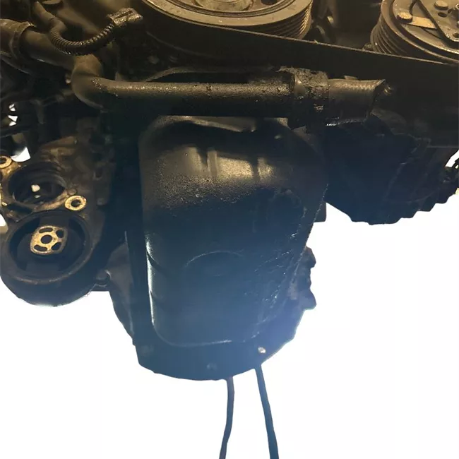 Motore semicompleto rotazionale