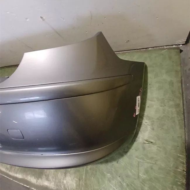 Paraurti posteriore superiore Verniciato