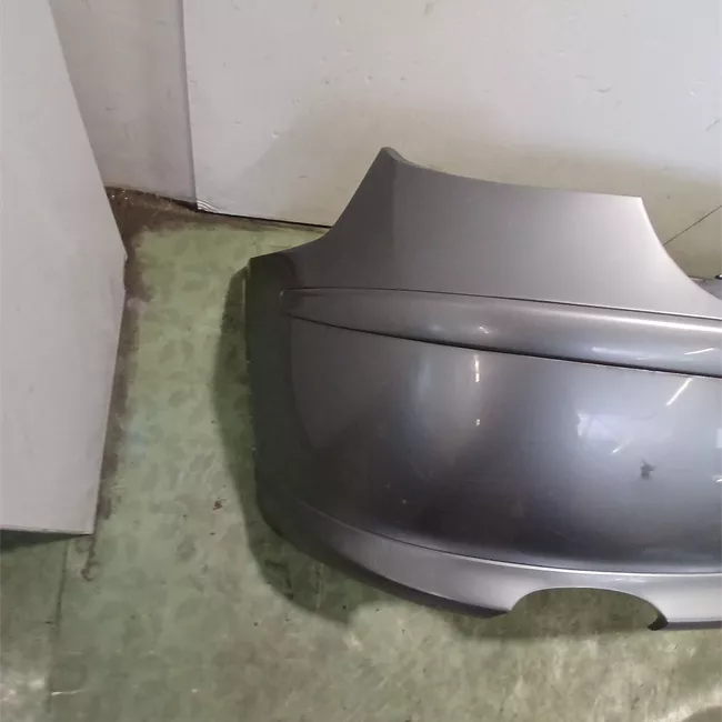 Paraurti posteriore superiore Verniciato